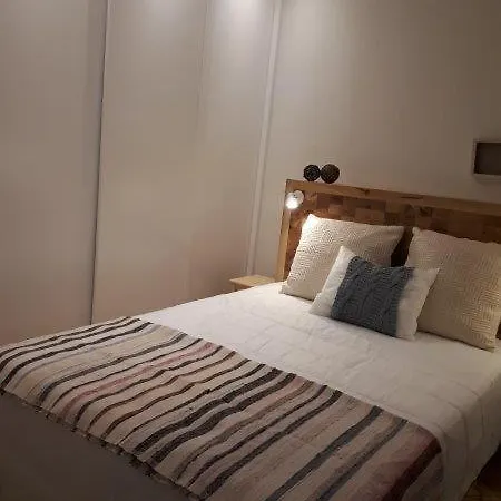 Edificio Viajantes - Short Apartmán Castelo Branco (Centro)