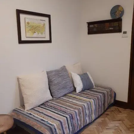 Edificio Viajantes - Short